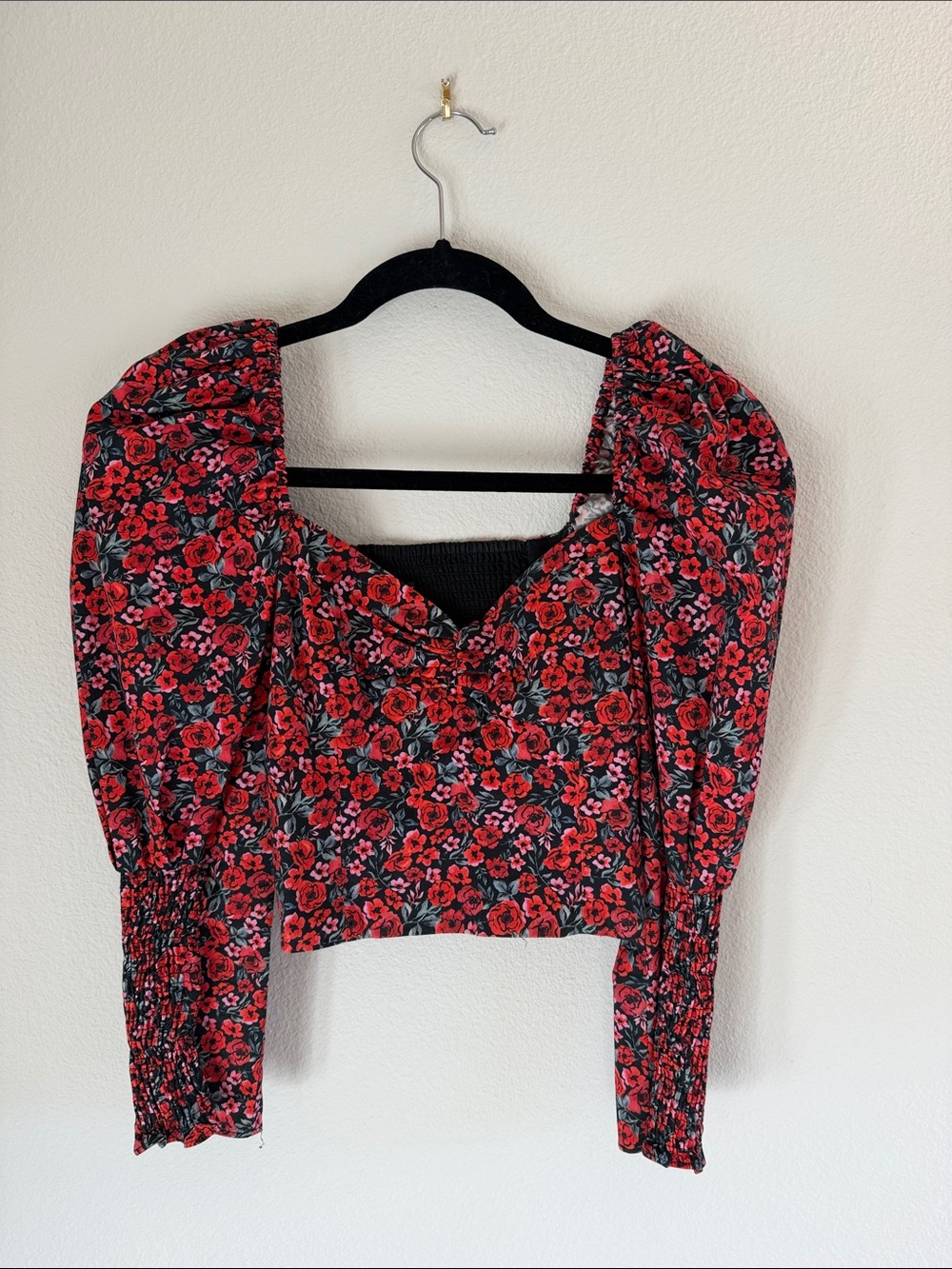 Zara Red Floral Puff-Sleeve Crop Top
